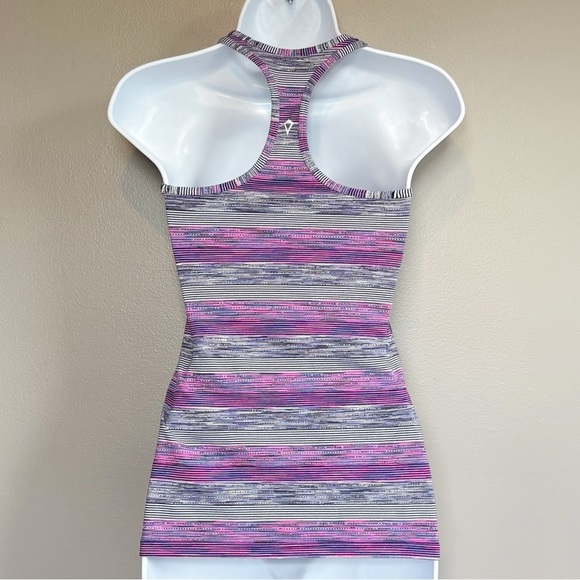 5/20$ Ivivva Fitted Sleeveless Racerback Tank Top Pink Stripes Girls Size 12 - Picture 2 of 6